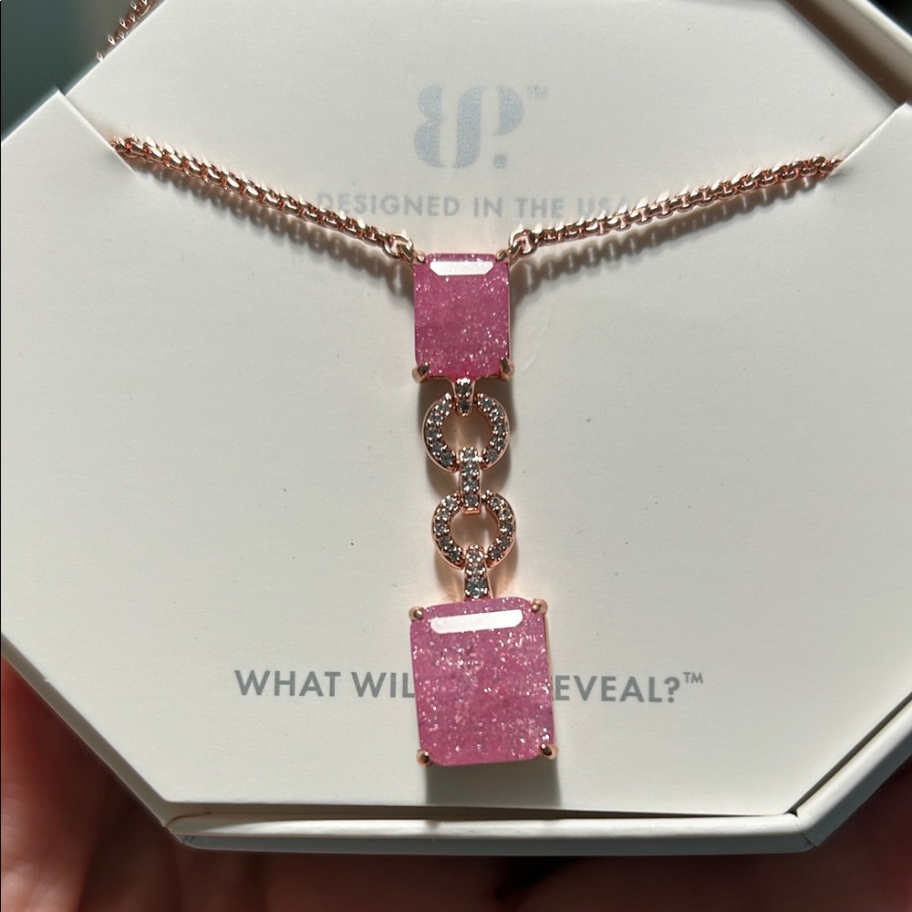 Bomb party necklace